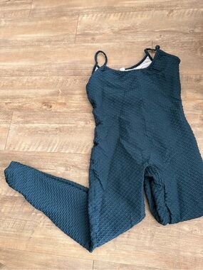 Booty by Brabants Croco Onesie